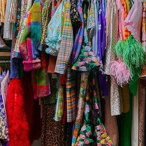 Unlisted items Live Show